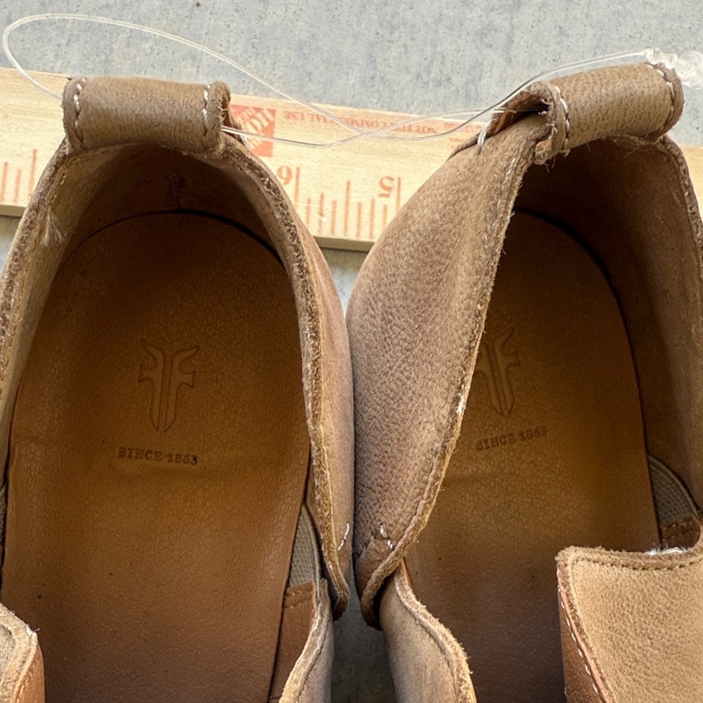 Frye Women's Ankle Booties western country cowboy leather Melissa shootie bootie - Picture 3 of 13